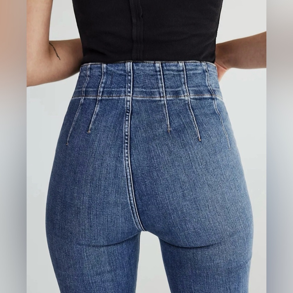 Free People We The Free Sunburst Blue Jayde Ultra High Rise Flare Leg Jeans 29 - Picture 4 of 16